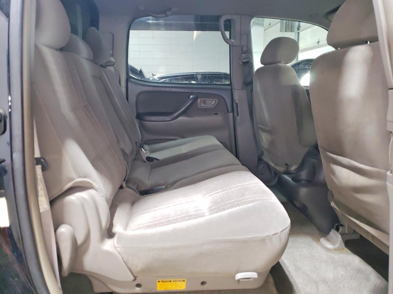 2004 TOYOTA TUNDRA DOUBLE CAB SR5 photo 10