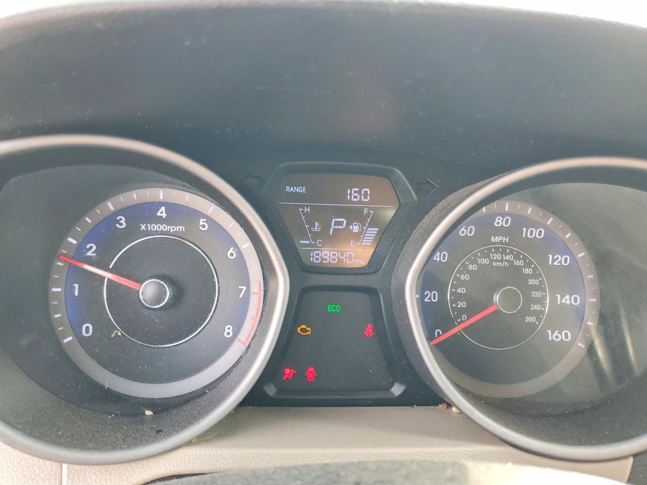 2014 HYUNDAI ELANTRA SE photo 9