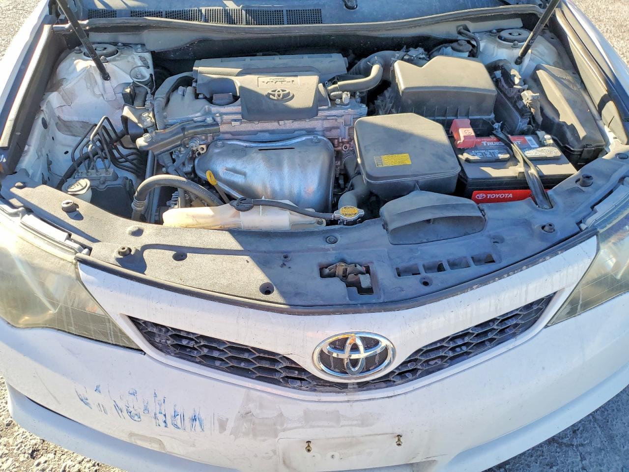 2012 TOYOTA CAMRY BASE photo 11