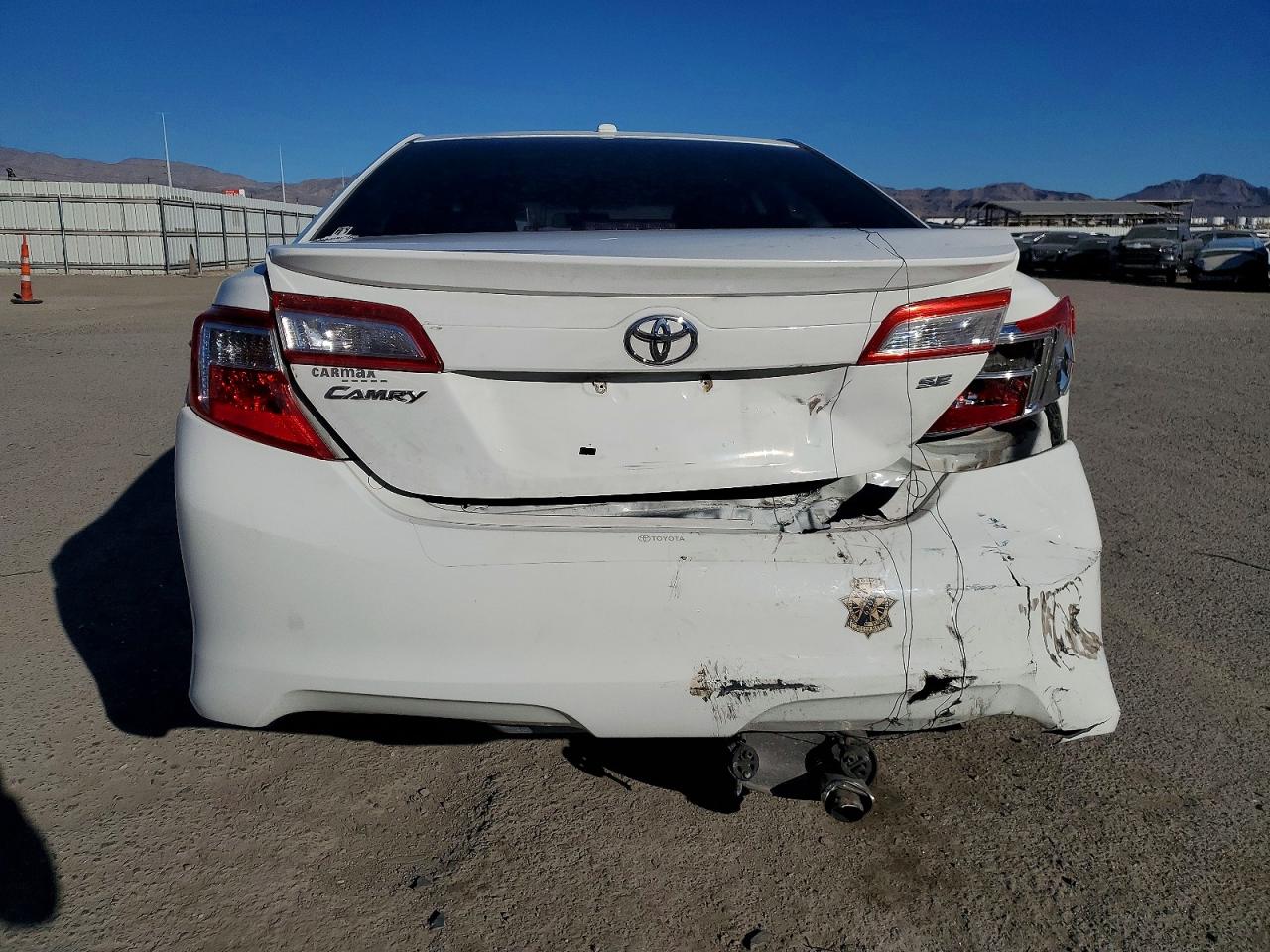 2012 TOYOTA CAMRY BASE photo 6