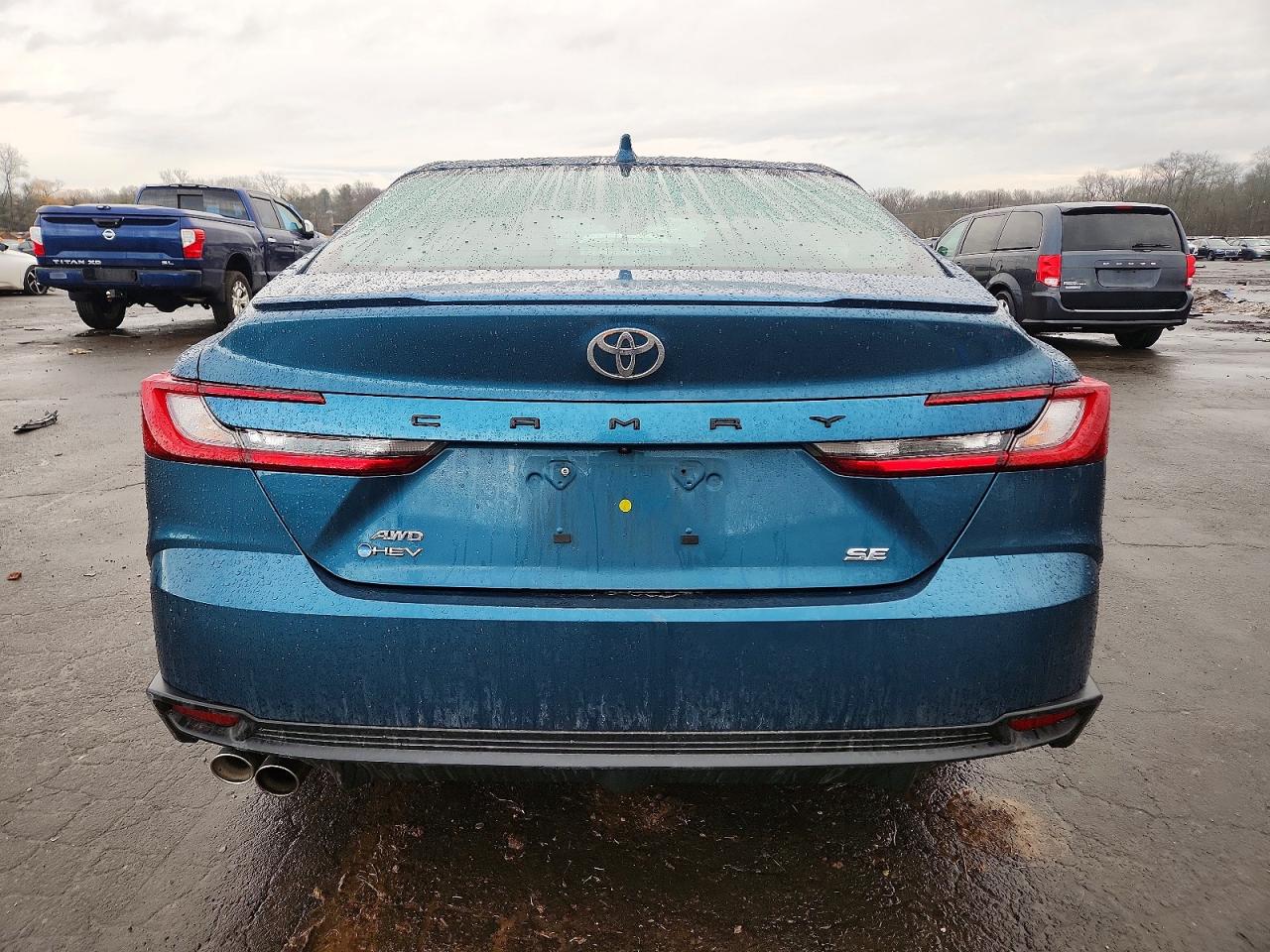 2025 TOYOTA CAMRY XSE photo 6