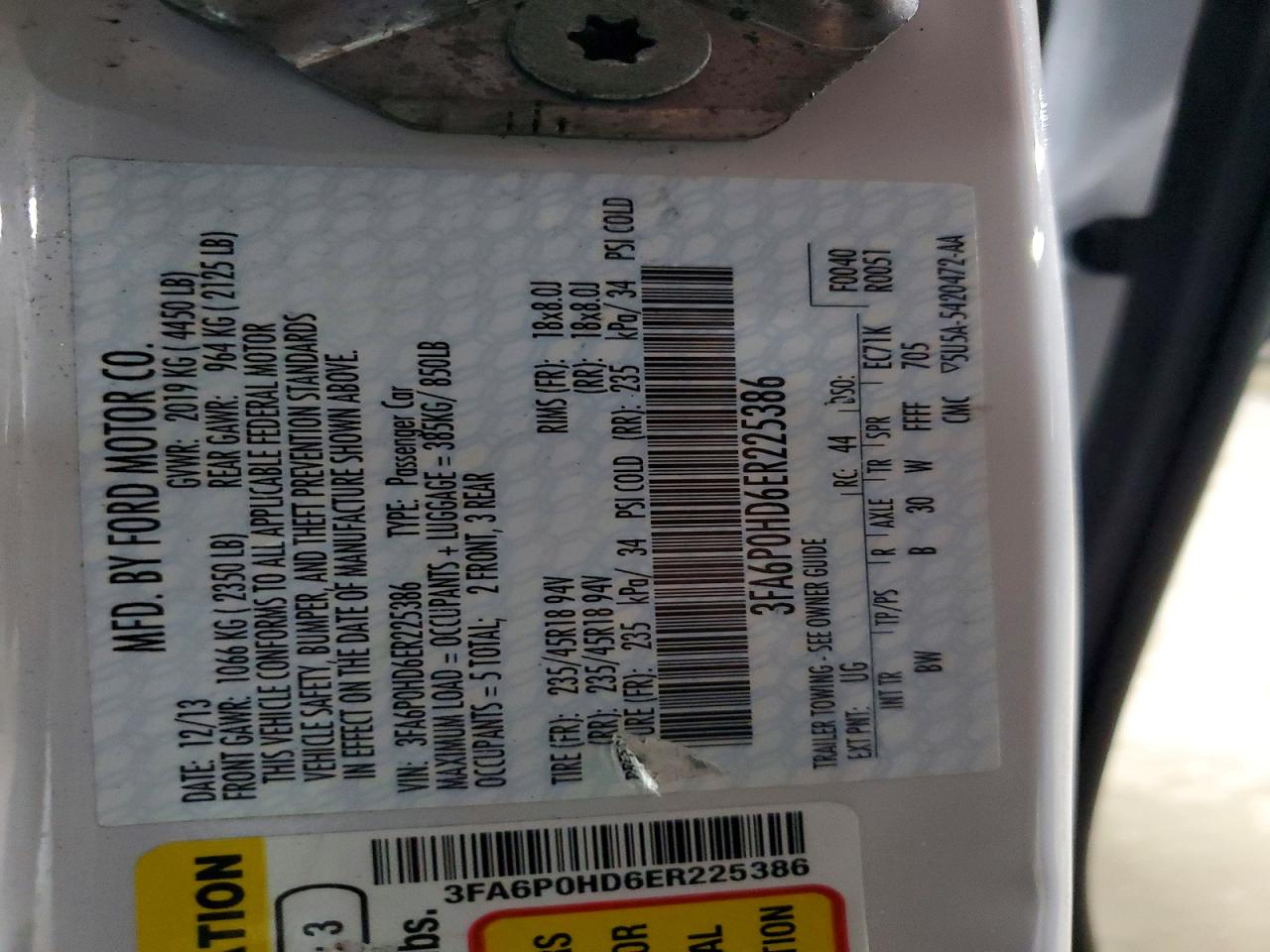 2014 FORD FUSION SE photo 12