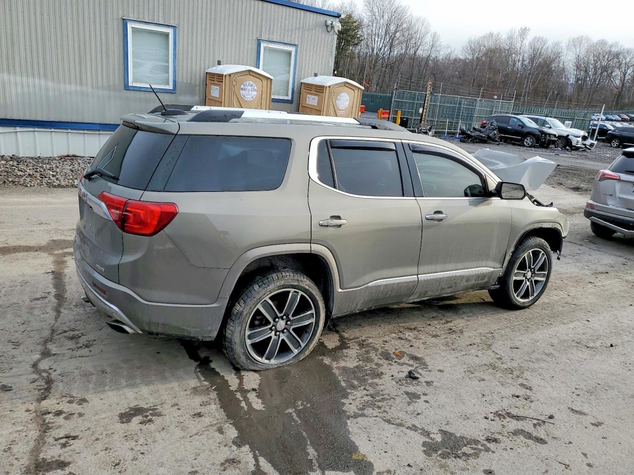 2019 GMC ACADIA DENALI photo 3