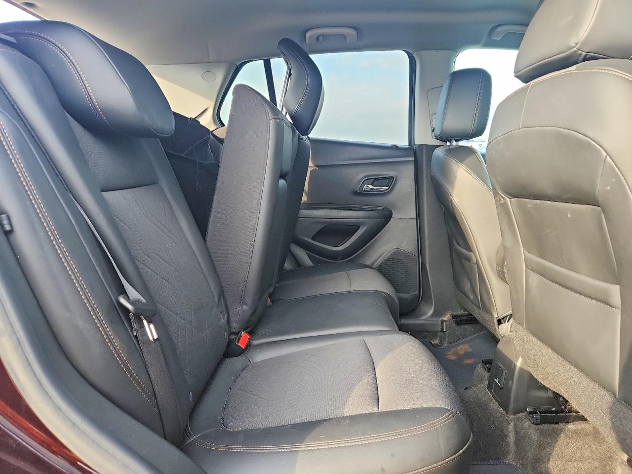 2022 CHEVROLET TRAX 1LT photo 10
