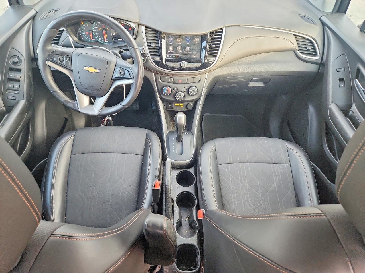 2022 CHEVROLET TRAX 1LT photo 8