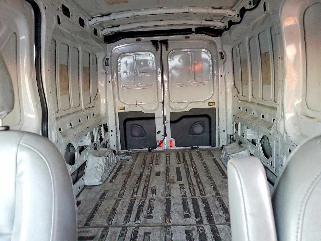 2016 FORD TRANSIT T-250 photo 10