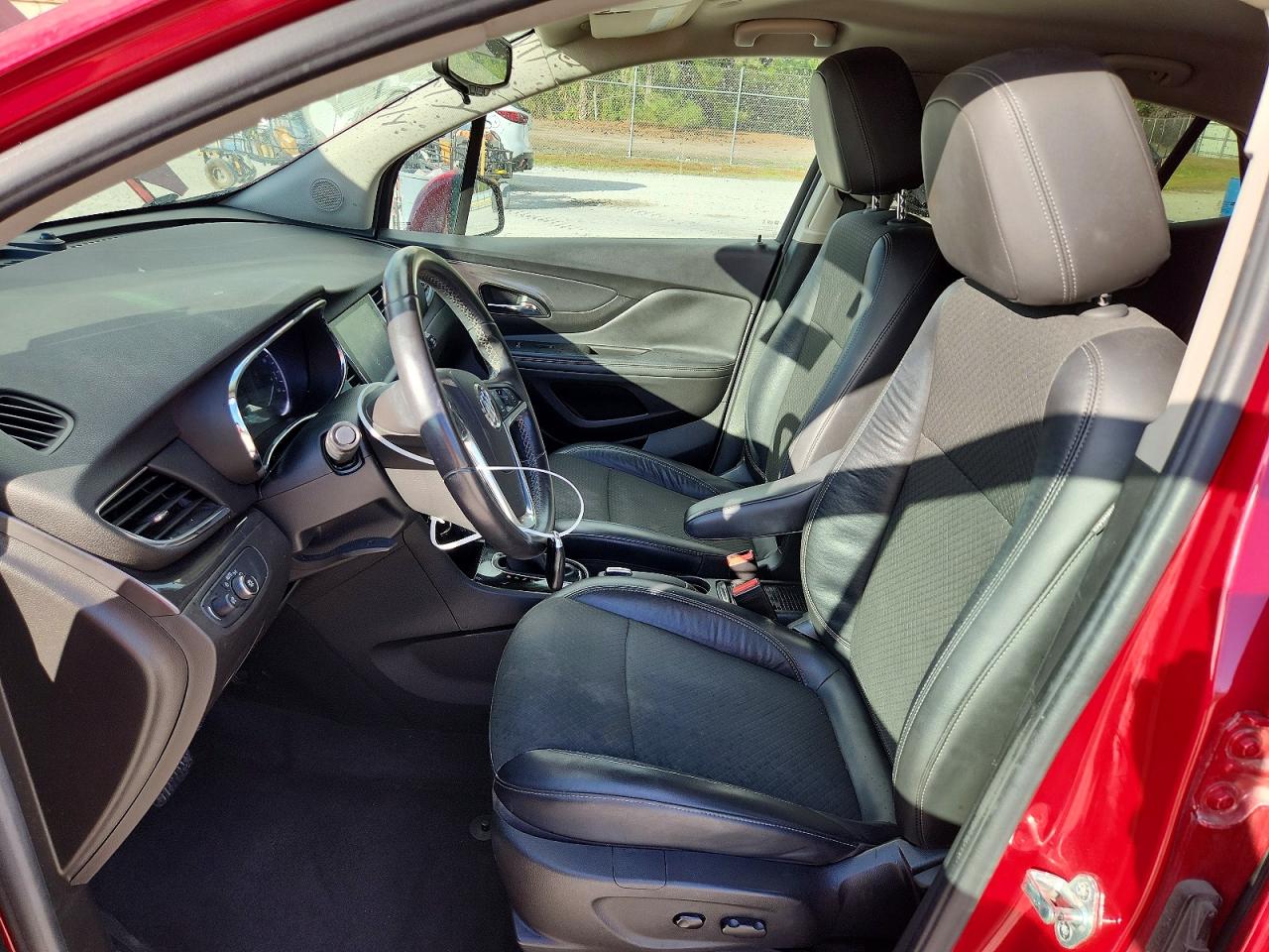 2017 BUICK ENCORE PREFERRED photo 7