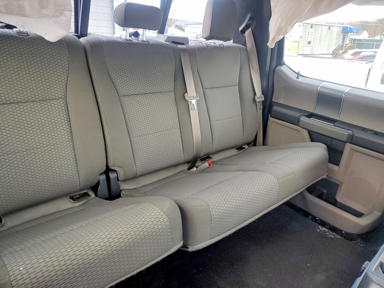 2017 FORD F150 SUPERCREW photo 11