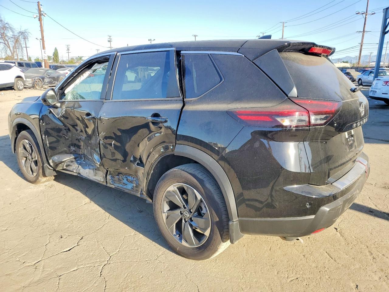 2025 NISSAN ROGUE SV photo 2
