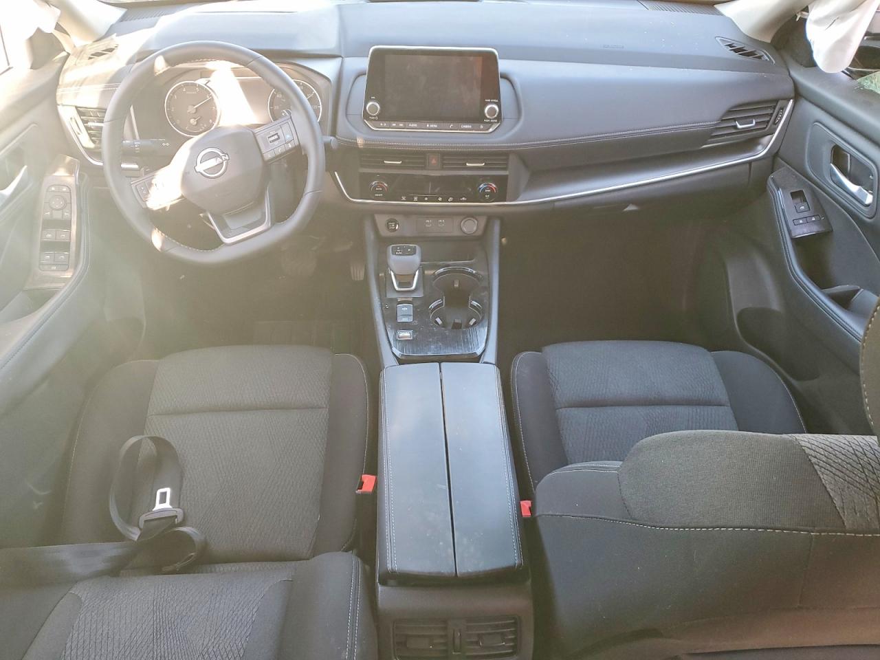 2025 NISSAN ROGUE SV photo 8