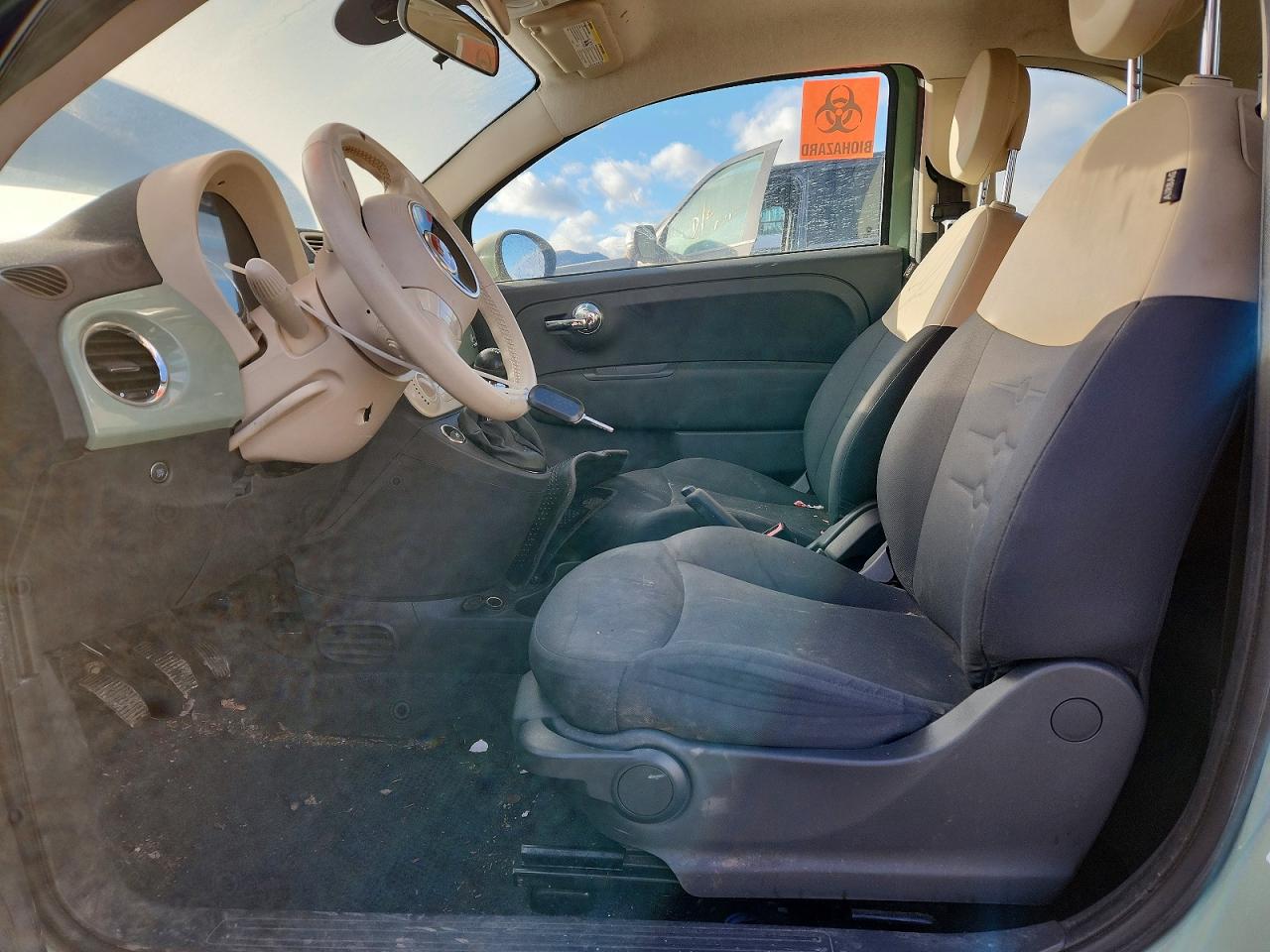 2015 FIAT 500 POP photo 7