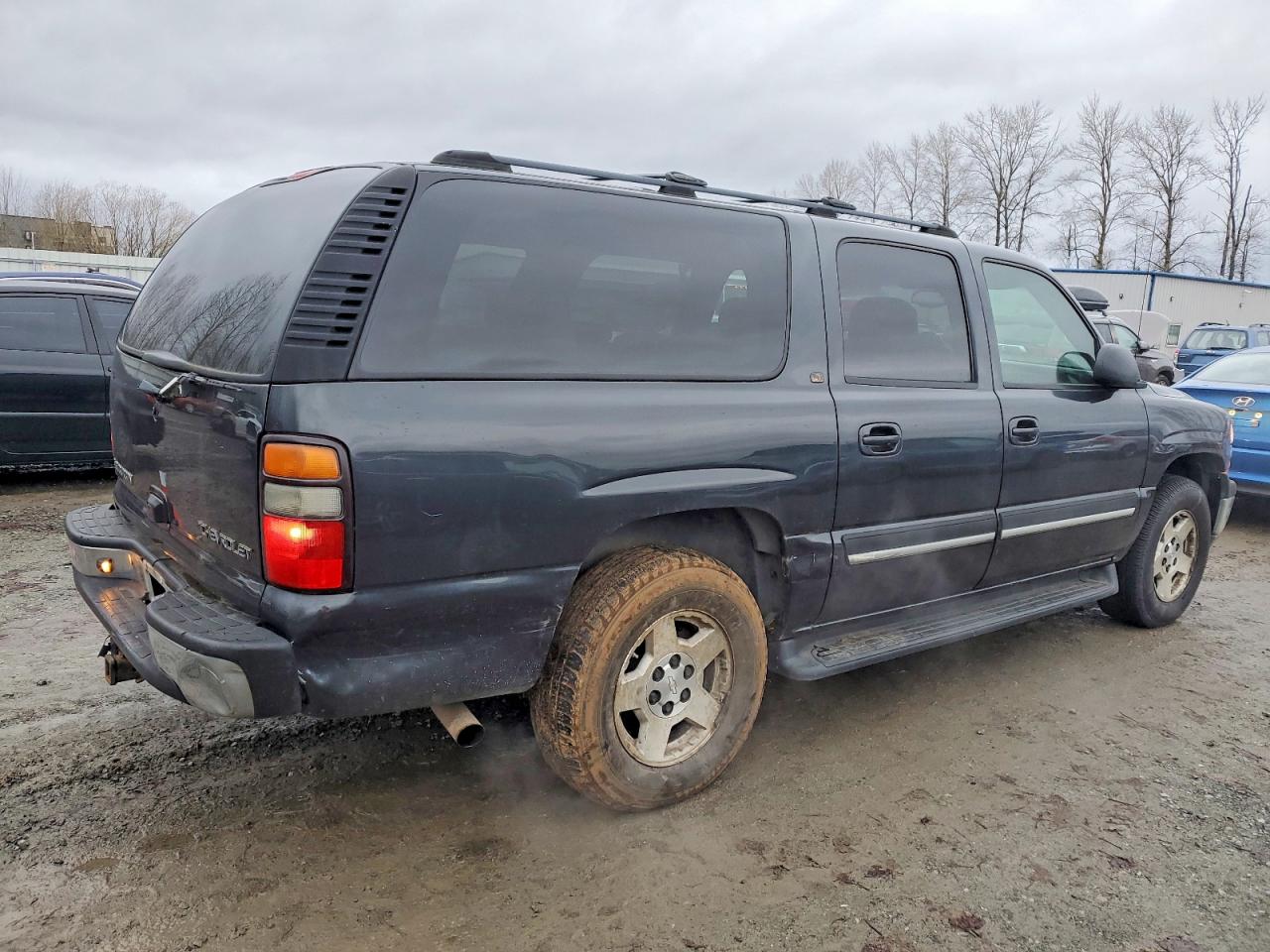 2005 CHEVROLET SUBURBAN K1500 photo 3