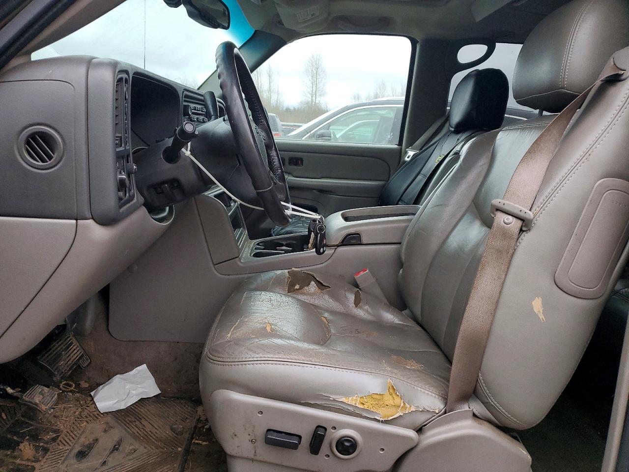 2005 CHEVROLET SUBURBAN K1500 photo 7