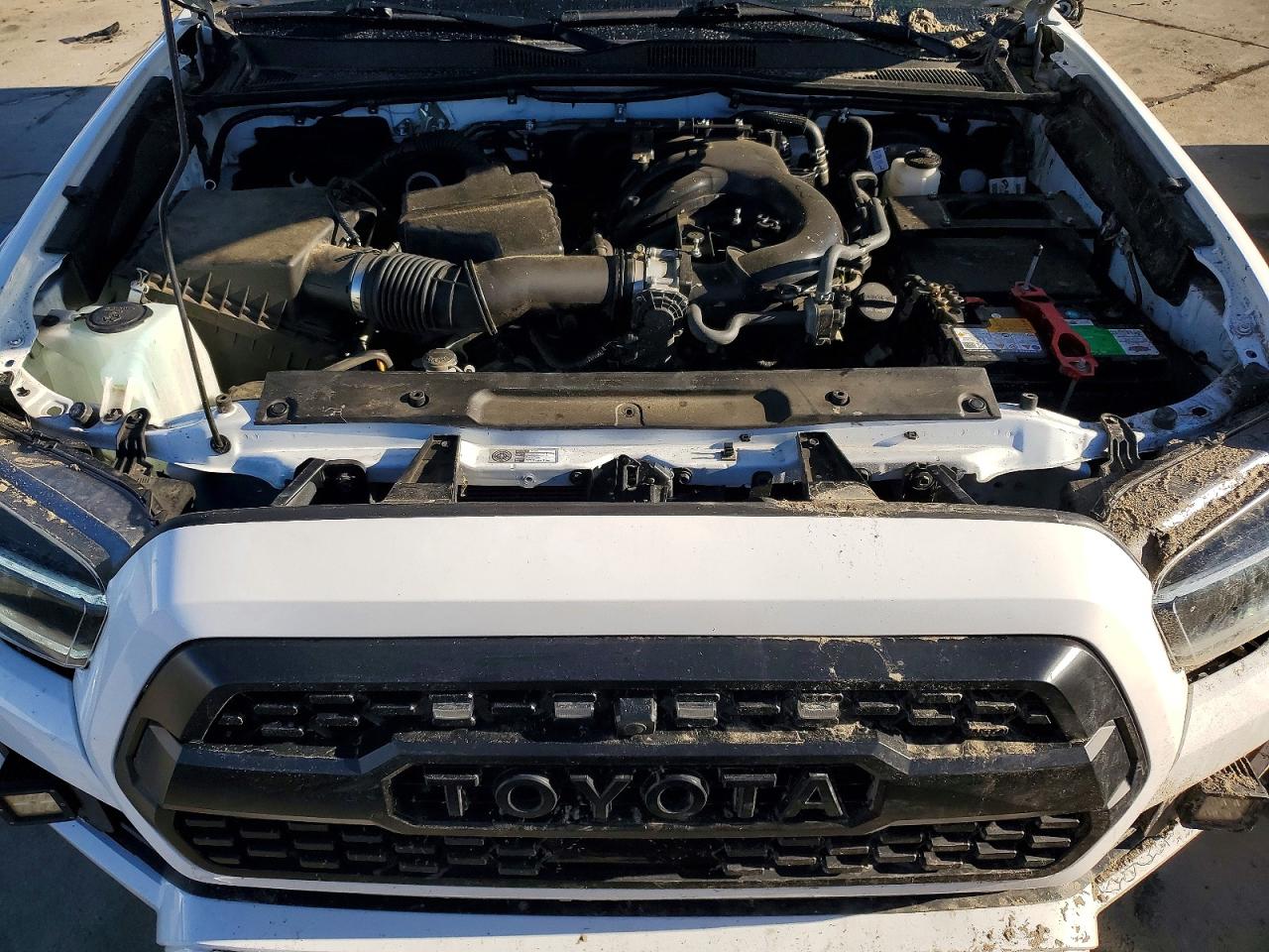 2022 TOYOTA TACOMA DOUBLE CAB photo 11