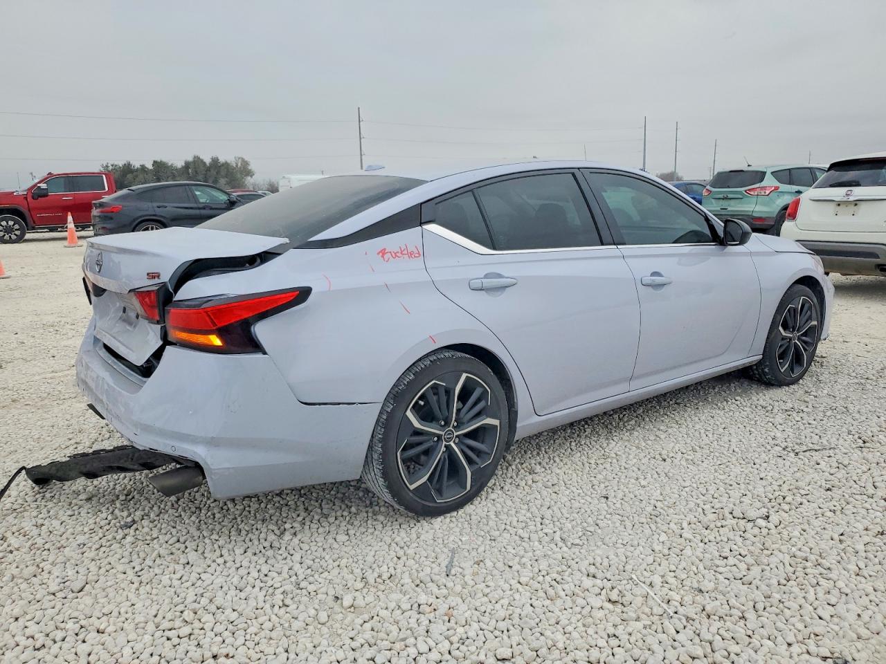 2025 NISSAN ALTIMA SR photo 5