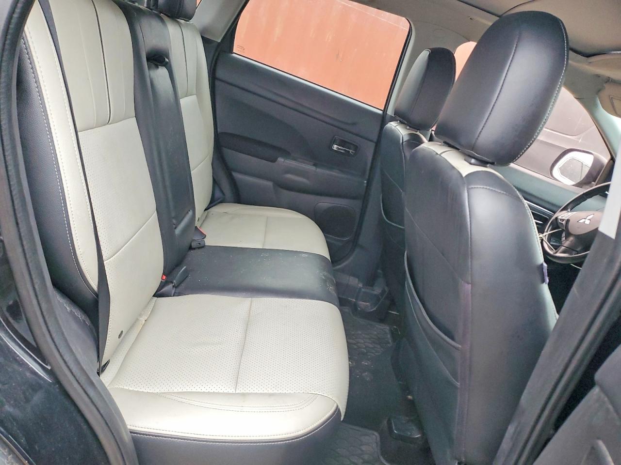 2013 MITSUBISHI OUTLANDER SPORT LE photo 21