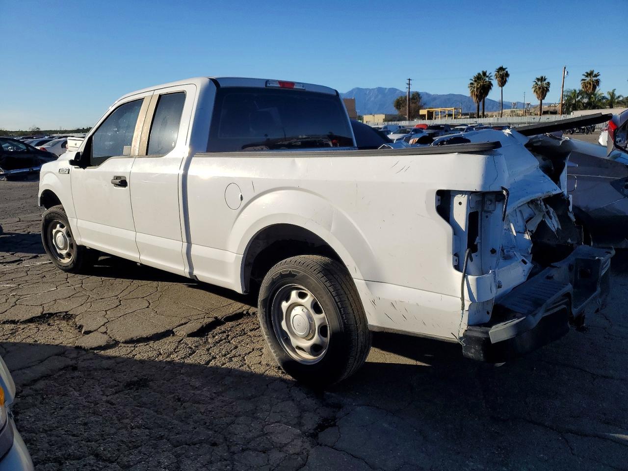 2018 FORD F150 SUPER CAB photo 2