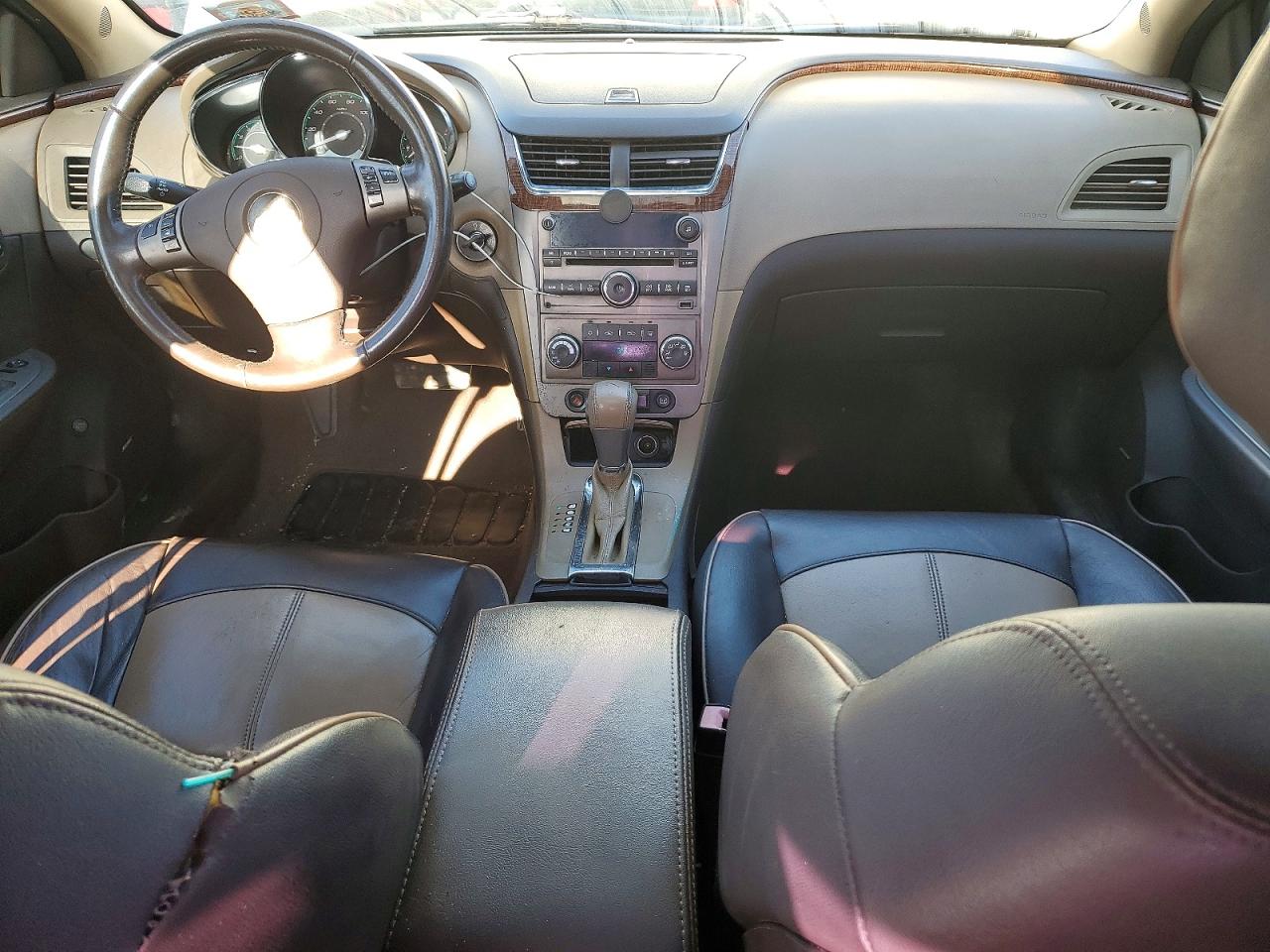 2011 CHEVROLET MALIBU photo 15