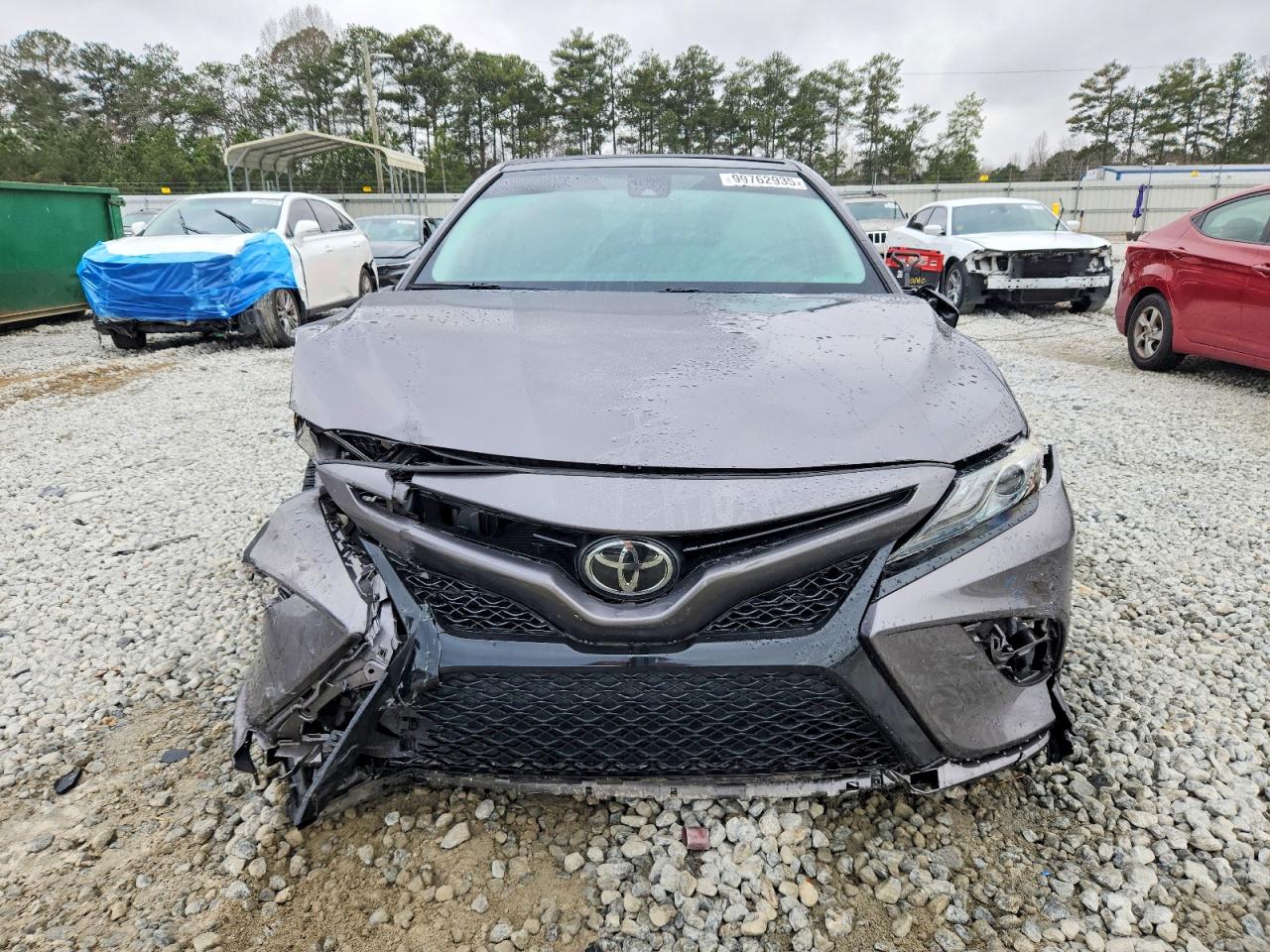 2019 TOYOTA CAMRY XSE photo 5