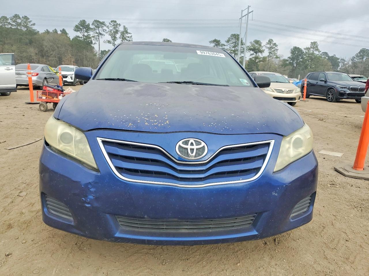 2011 TOYOTA CAMRY BASE photo 5