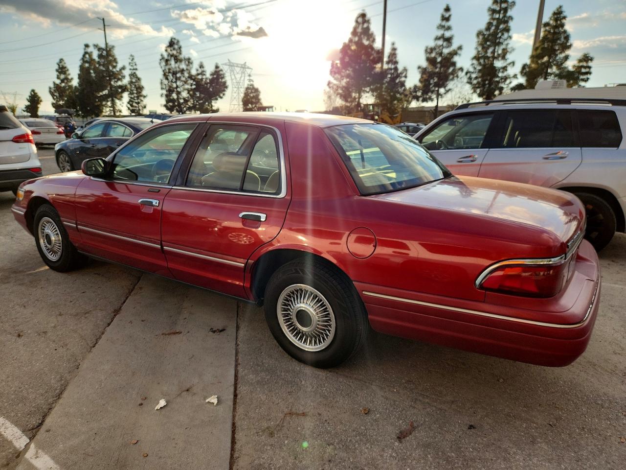 1997 MERCURY GRAND MARQUIS GS photo 2