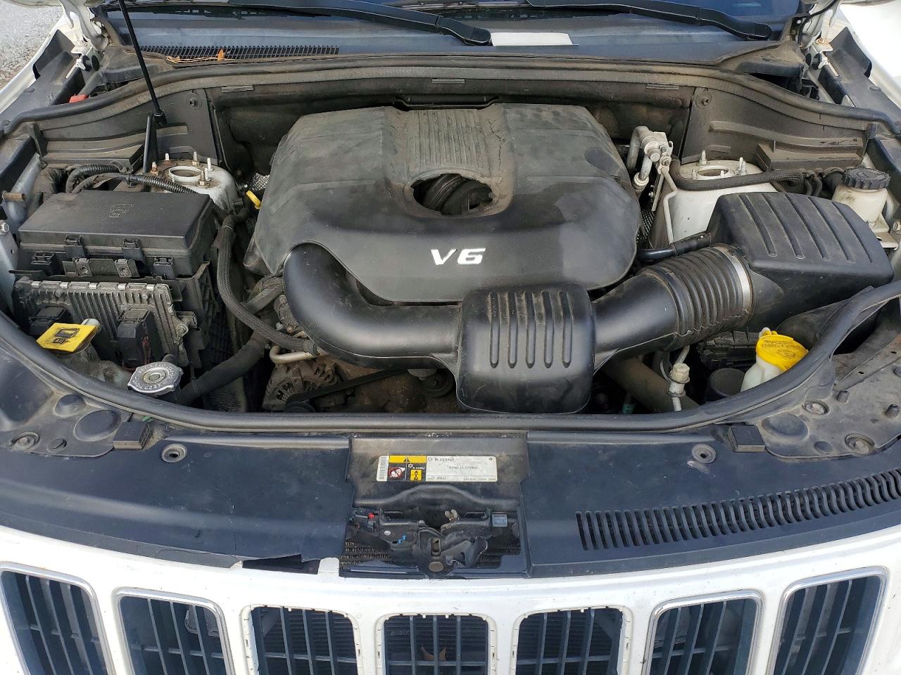2015 JEEP GRAND CHEROKEE LIMITED photo 12