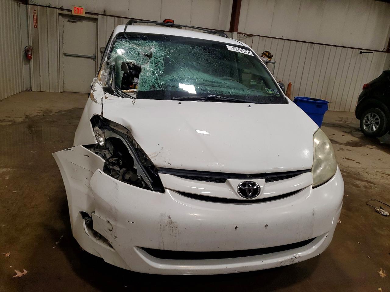 2006 TOYOTA SIENNA CE photo 5