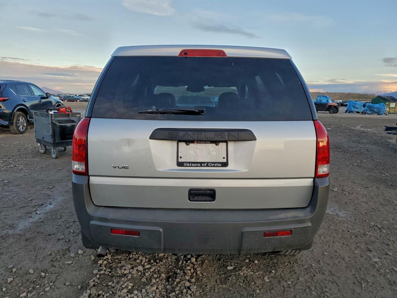 2005 SATURN VUE photo 6