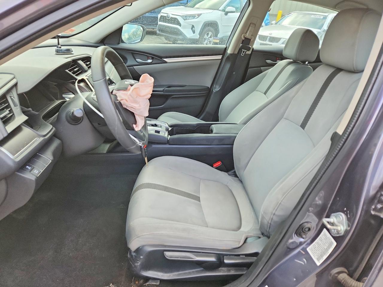 2016 HONDA CIVIC LX photo 13