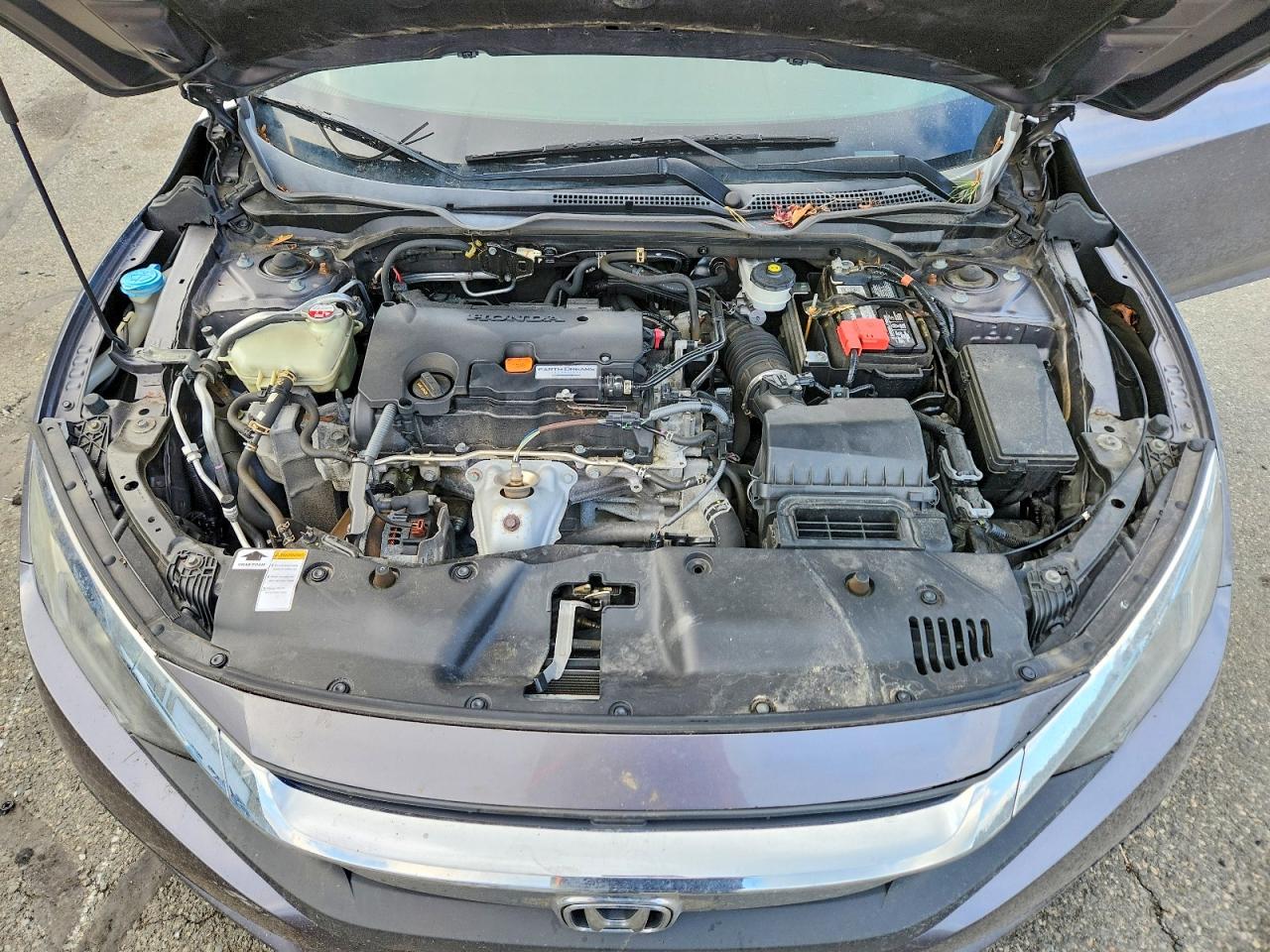 2016 HONDA CIVIC LX photo 21