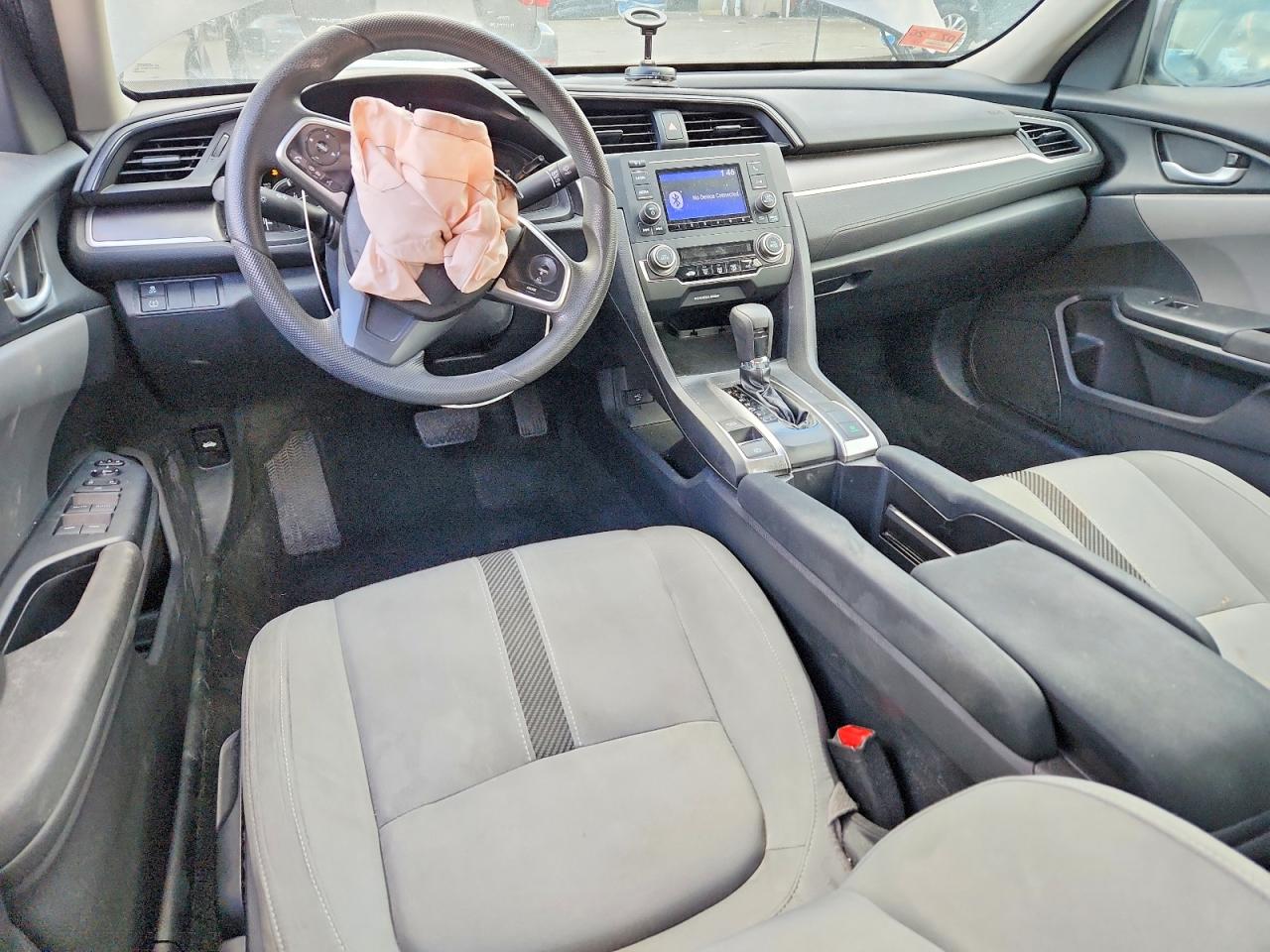 2016 HONDA CIVIC LX photo 15