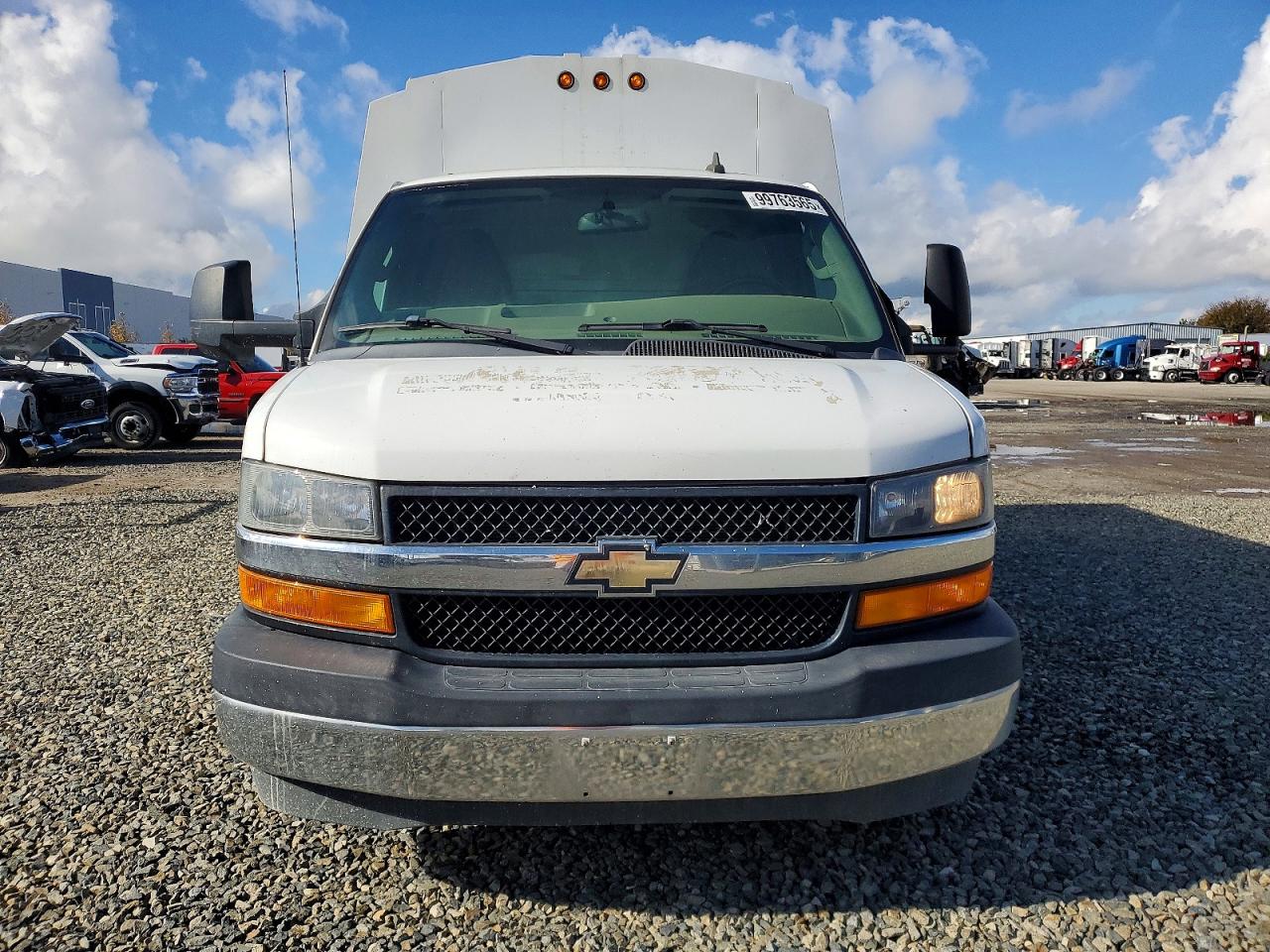 2018 CHEVROLET EXPRESS G3500 photo 5