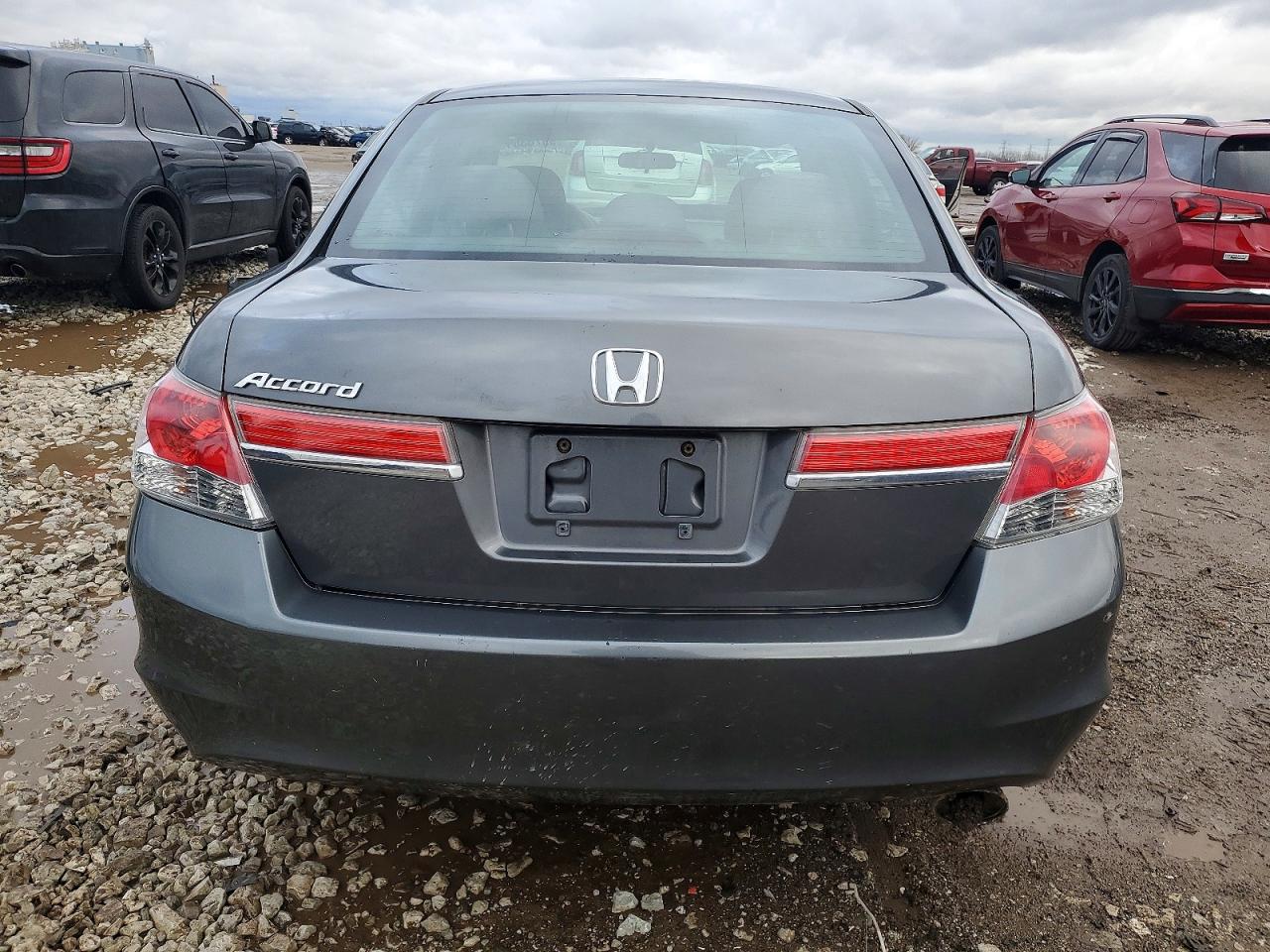 2012 HONDA ACCORD LX photo 6