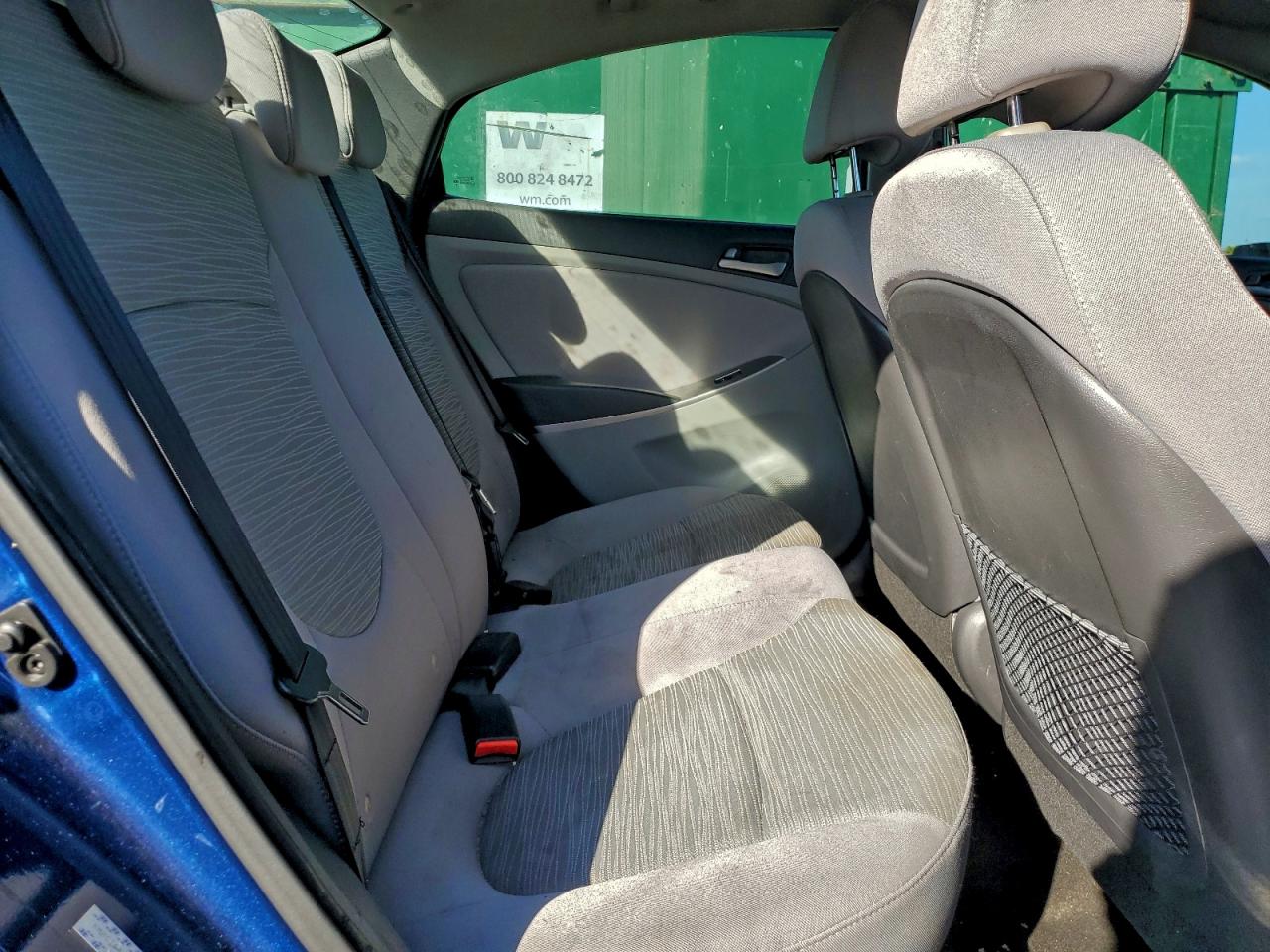 2017 HYUNDAI ACCENT SE photo 19