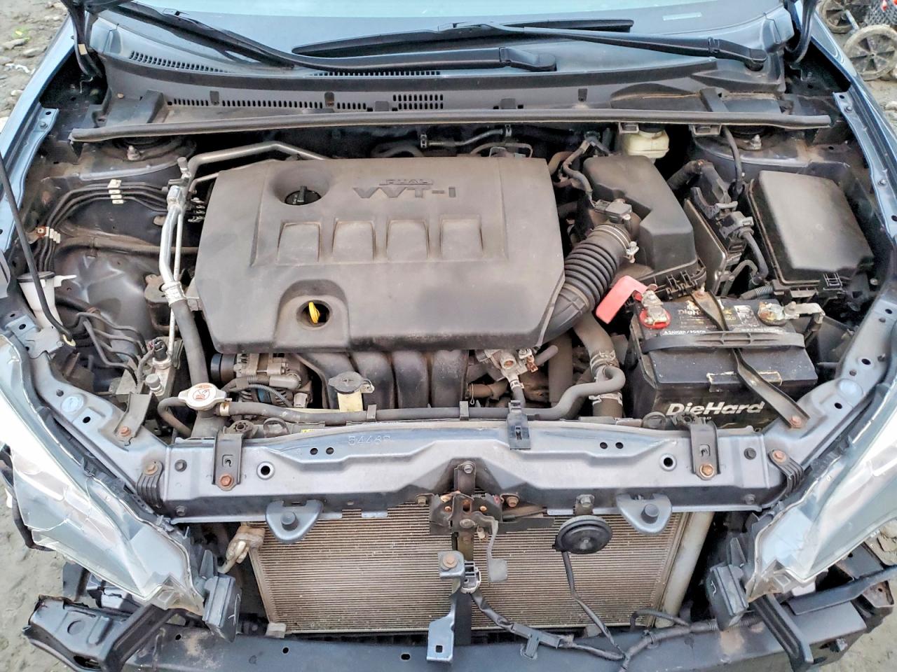 2018 TOYOTA COROLLA L photo 11