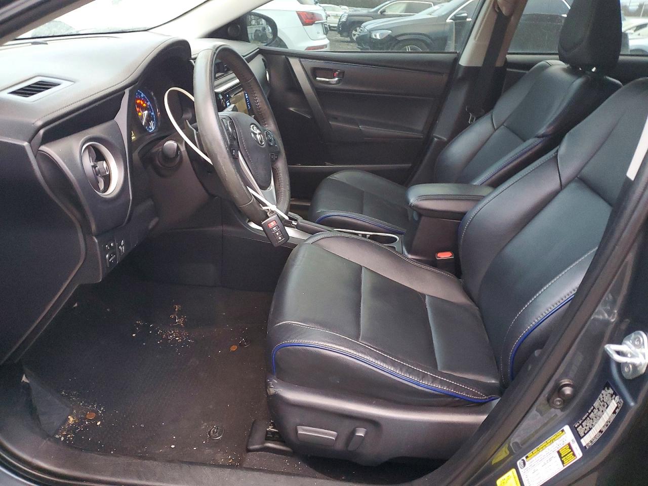 2018 TOYOTA COROLLA L photo 7