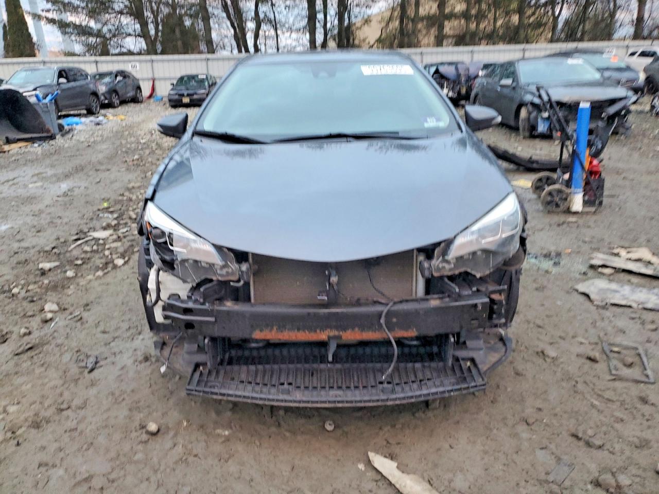 2018 TOYOTA COROLLA L photo 5
