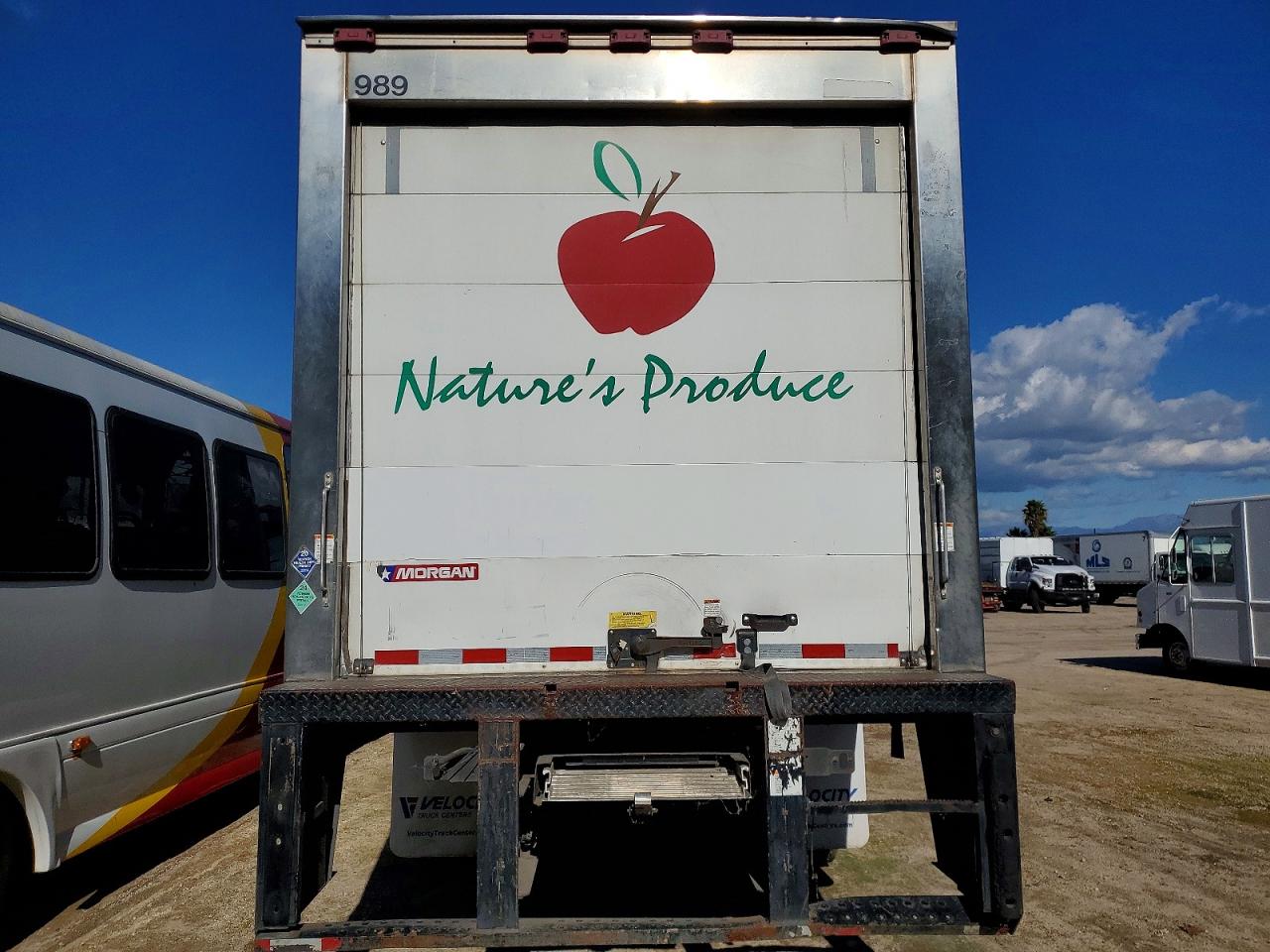 2015 HINO 268 REFRIGERATED BOX TRUCK photo 6
