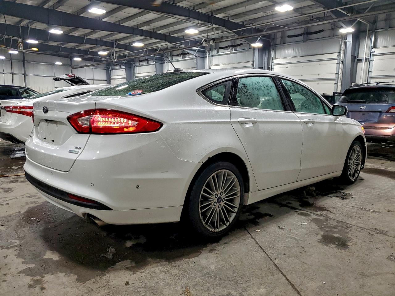2013 FORD FUSION SE photo 3