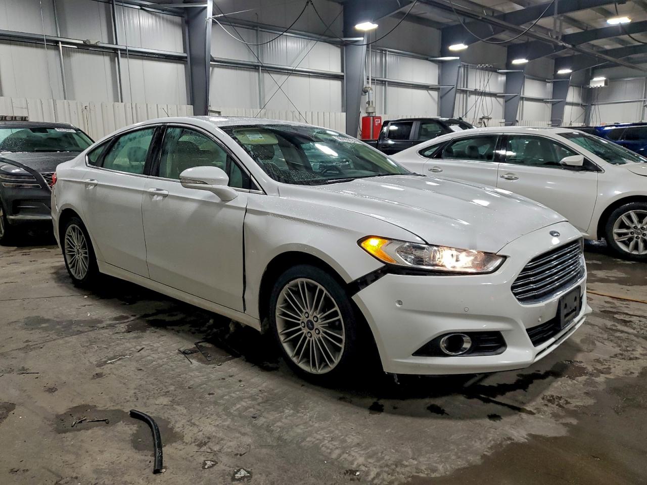 2013 FORD FUSION SE photo 4