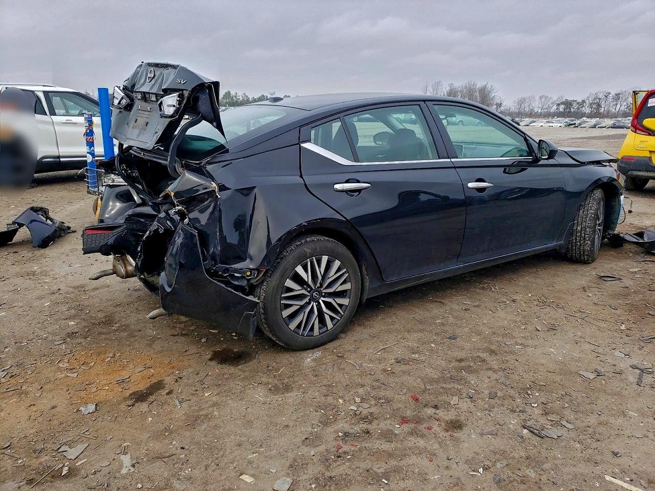 2024 NISSAN ALTIMA SV photo 3