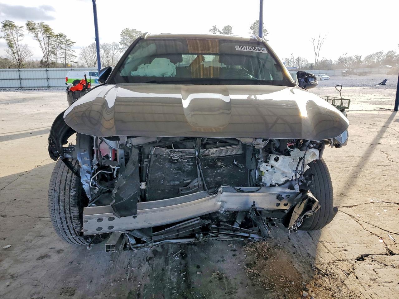 2021 TOYOTA HIGHLANDER XLE photo 5