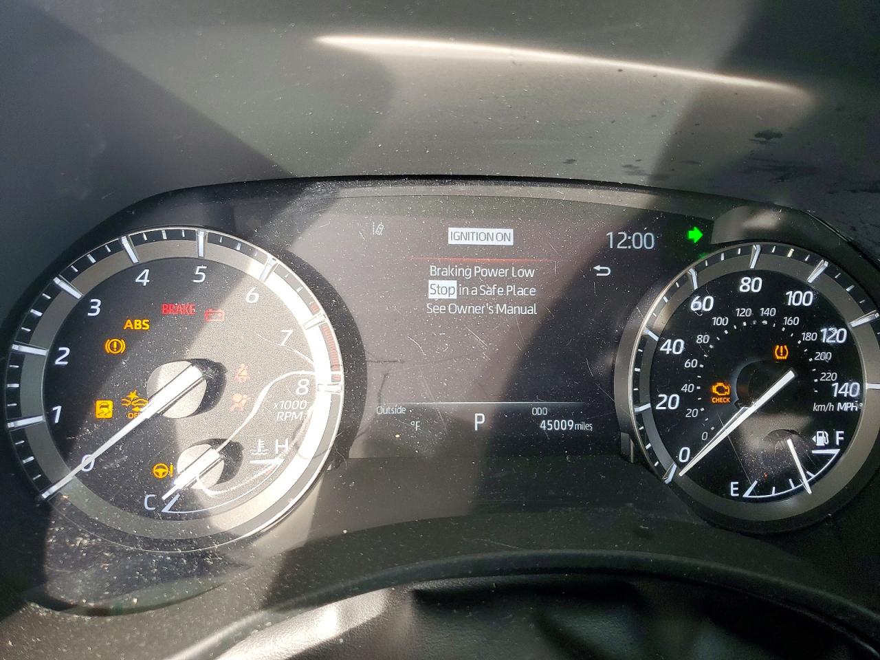 2021 TOYOTA HIGHLANDER XLE photo 9