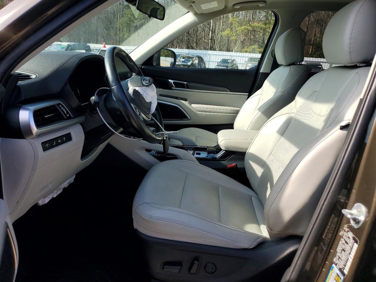 2021 KIA TELLURIDE S photo 7