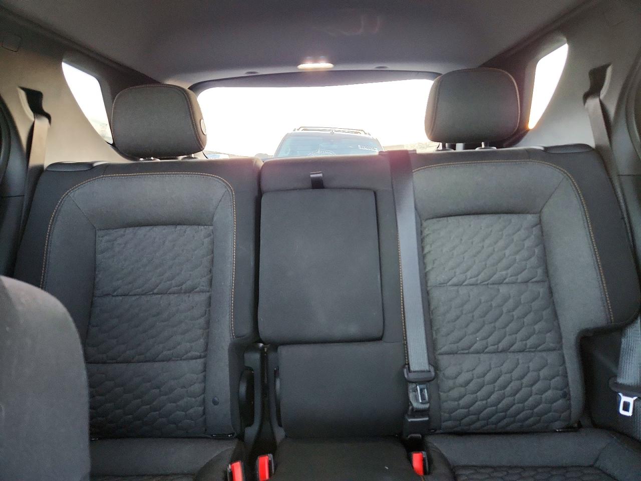2018 CHEVROLET EQUINOX LT photo 10