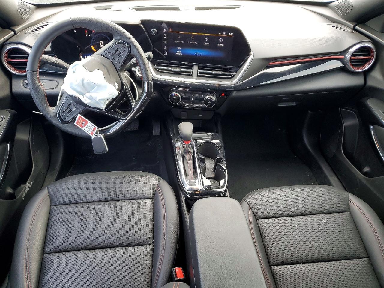 2025 CHEVROLET TRAX 2RS photo 29