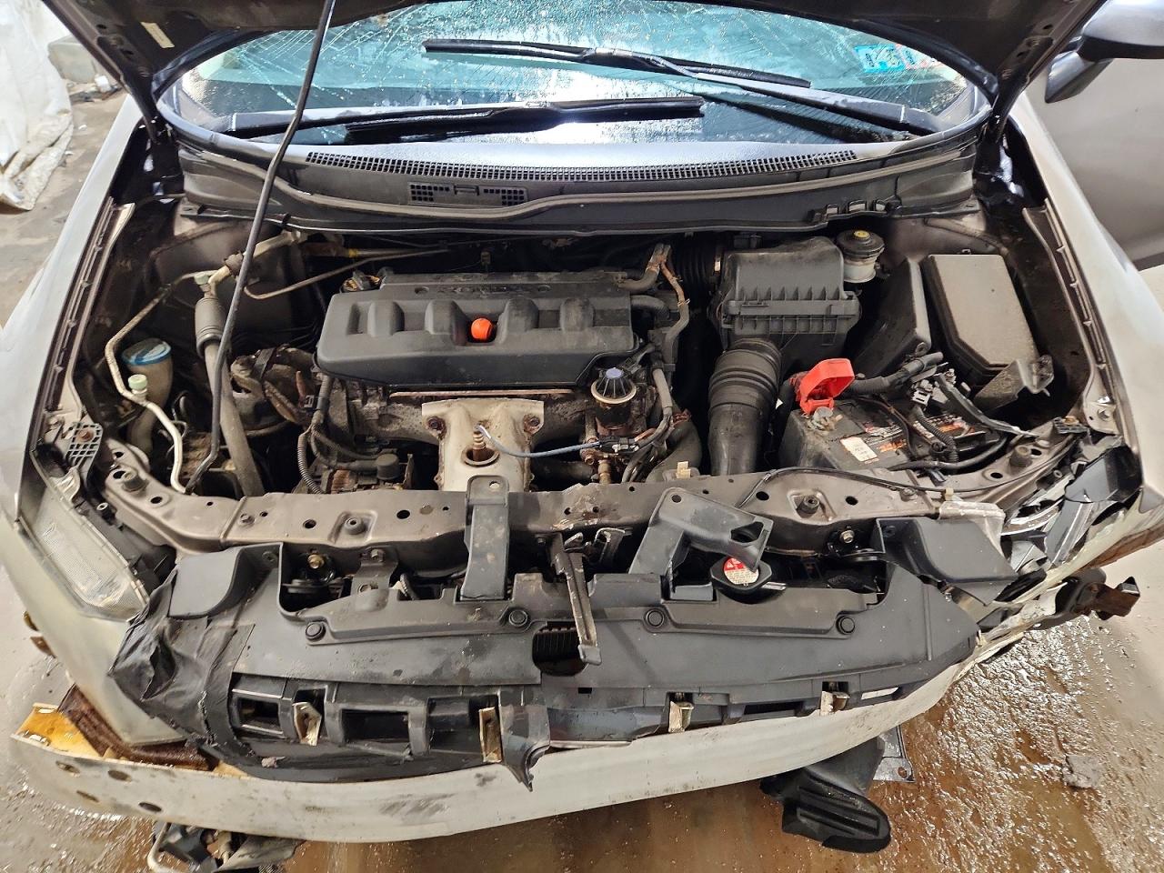 2012 HONDA CIVIC LX photo 11
