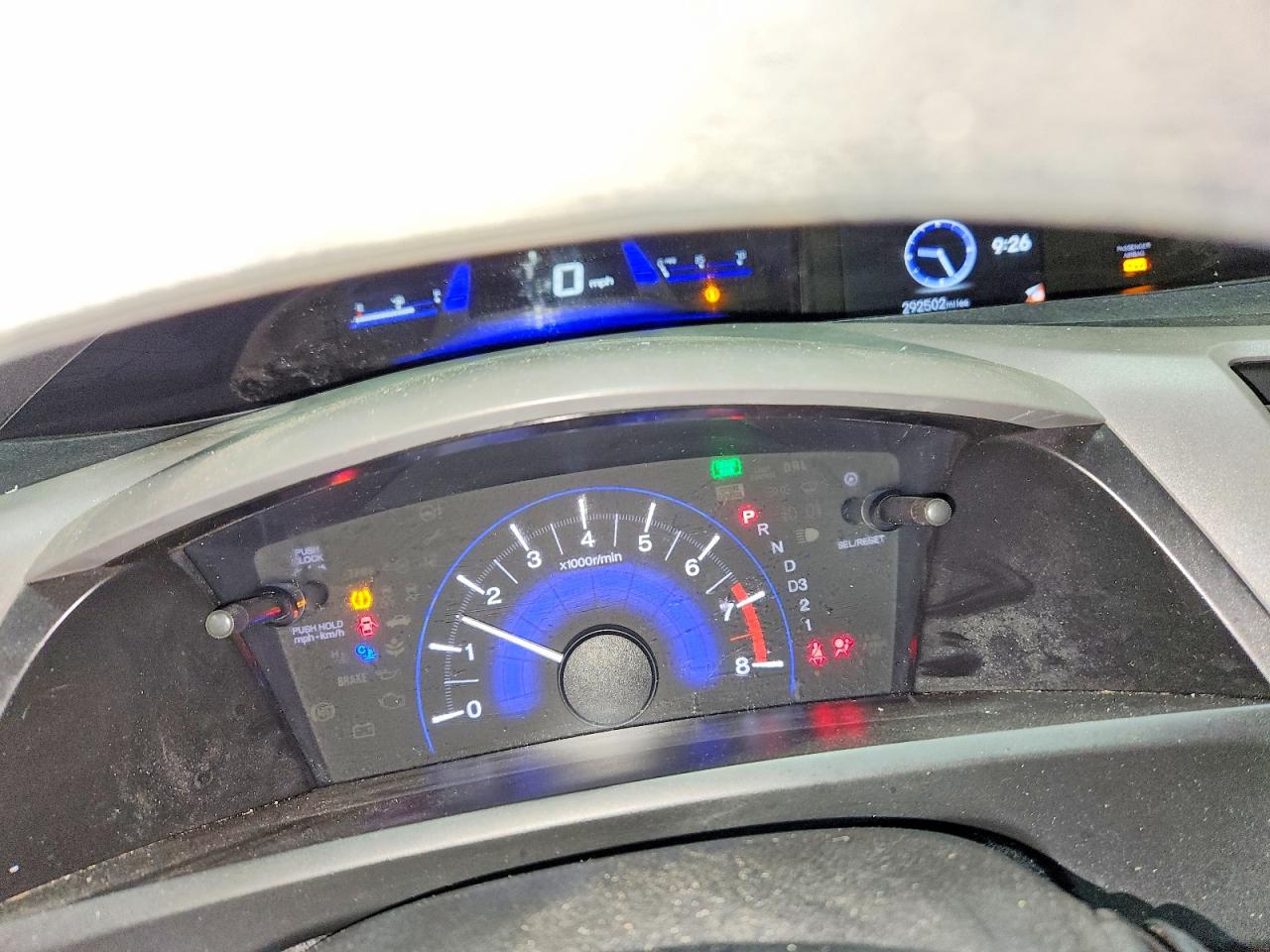 2012 HONDA CIVIC LX photo 9