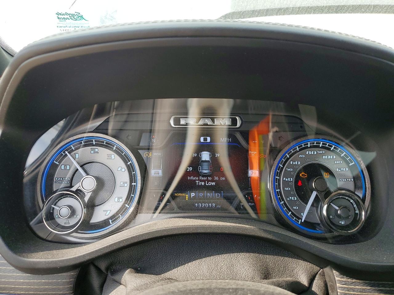2019 RAM 1500 LIMITED photo 9