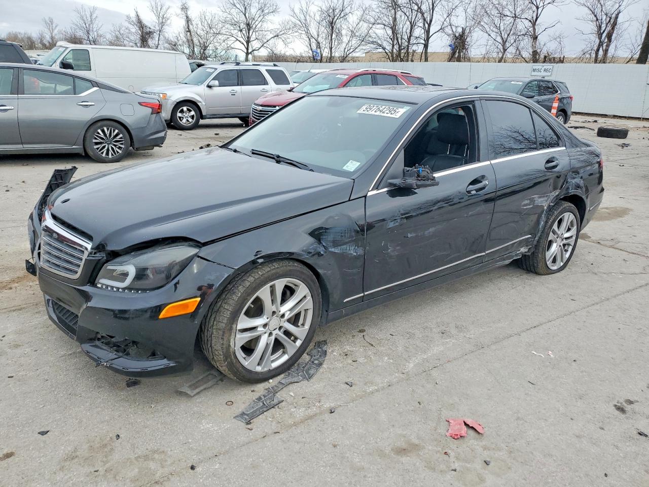 2013 MERCEDES-BENZ C